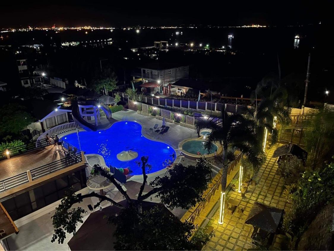 Seascape Resort Batangas Buitenkant foto