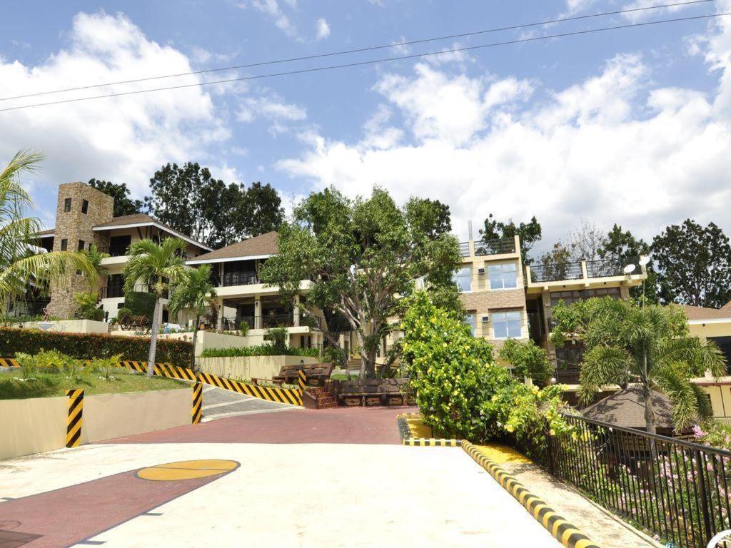 Seascape Resort Batangas Buitenkant foto