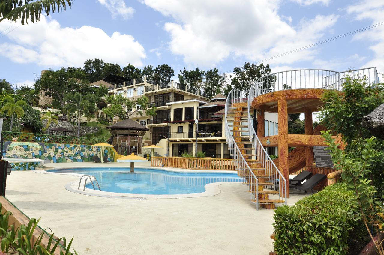 Seascape Resort Batangas Buitenkant foto