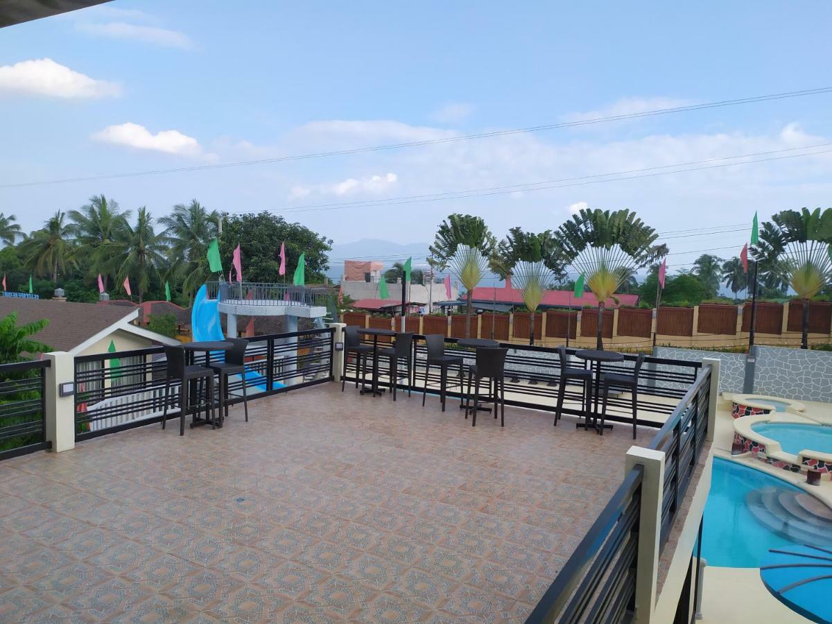 Seascape Resort Batangas Buitenkant foto